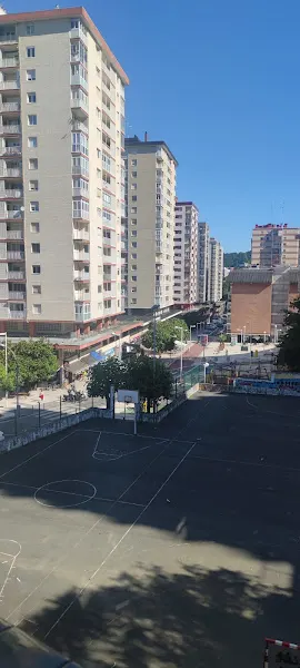 Donostiako Ko Irale De San Sebastian - Centro educativo en Donostia-San Sebastian - foto 2