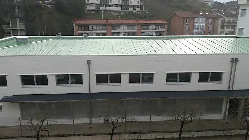 Instituto Luberri - Institución educativa en Donostia-San Sebastian - foto 2