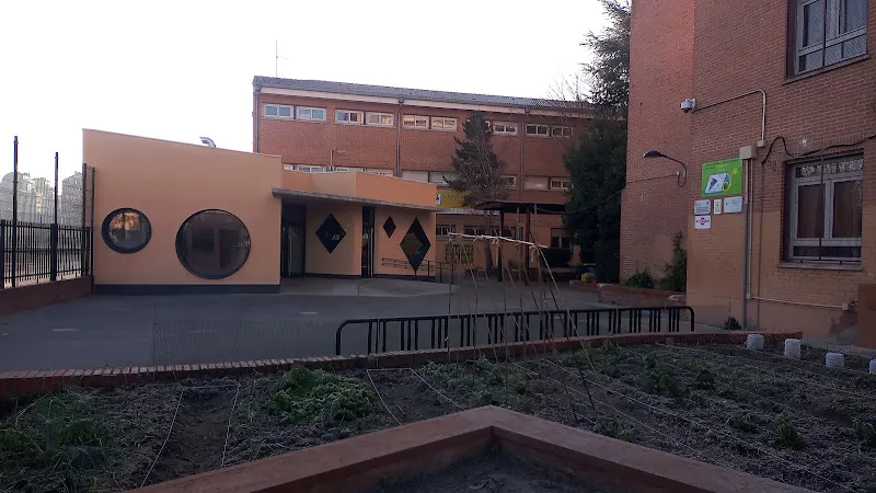 IES Prado de Santo Domingo - Instituto de secundaria en Alcorcón - foto 2