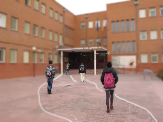 IES Antonio Lopez Garcia - Instituto de secundaria en Getafe - foto 2