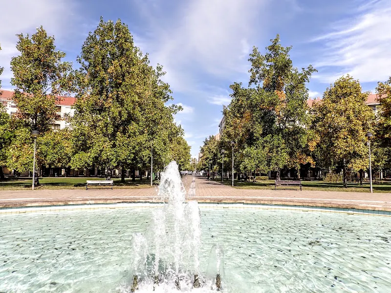 Ludoteca Municipal Canicas - Colegio público en Logroño - foto 3