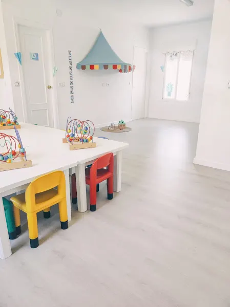 Escuela Infantil Goofy - Centro de educación preescolar en Dos Hermanas - foto 2