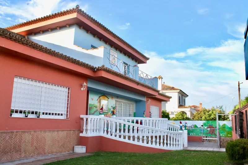 Escuela Infantil La Buhardilla I - Guardería en Dos Hermanas - foto 2