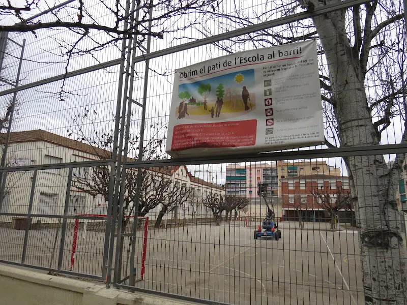 Escola Col·legis Nous - Colegio público en Santa Coloma de Gramenet - foto 2