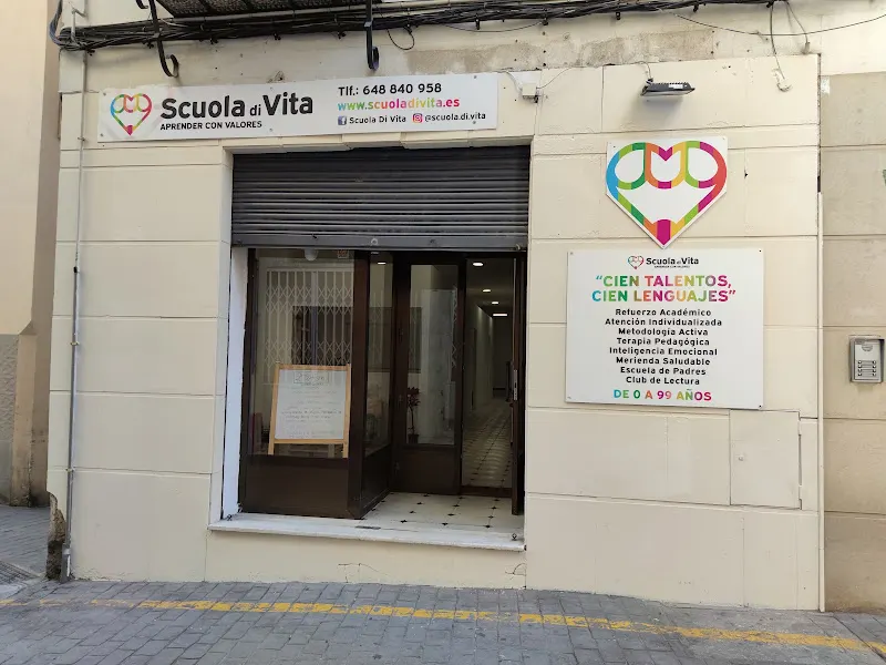 Academia de refuerzo educativo Scuola Di Vita