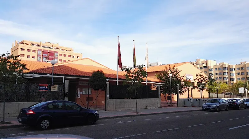 CEIP Josep Tarradellas - Colegio público en Madrid - foto 2