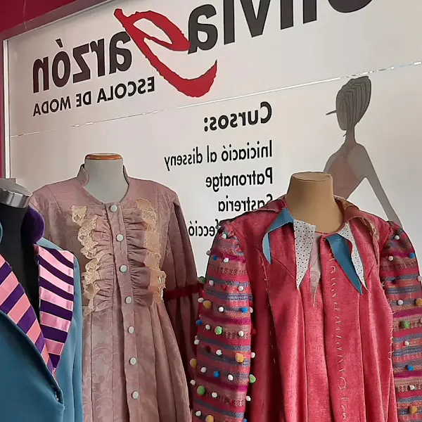 Olivia Garzón Escola de Moda