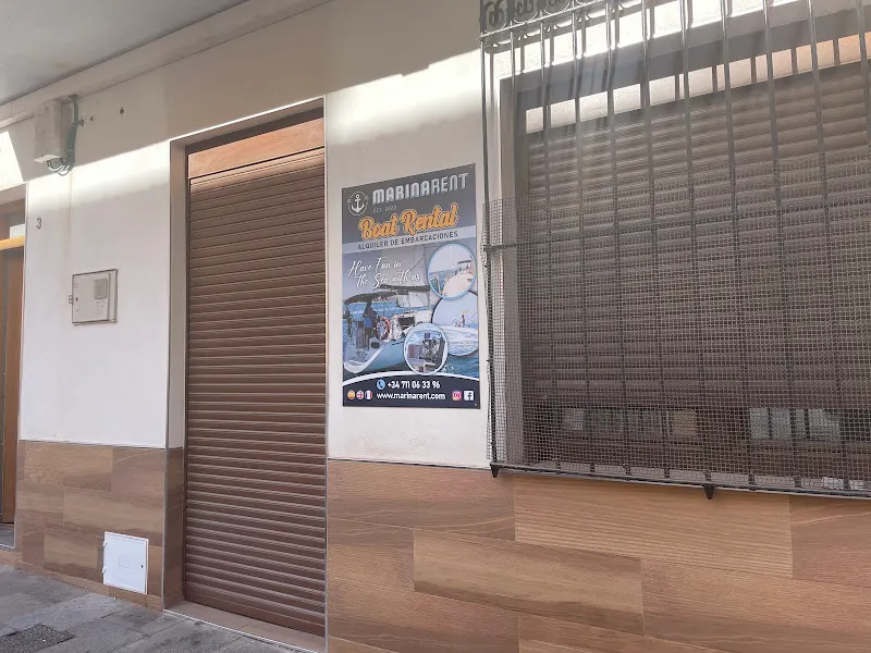 Escuela Náutica Marina Rent - Centro educativo en Torrevieja - foto 2