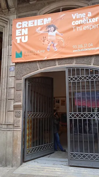 Jesuïtes Casp (Entrada de Llúria) - Escuela católica en Barcelona - foto 2