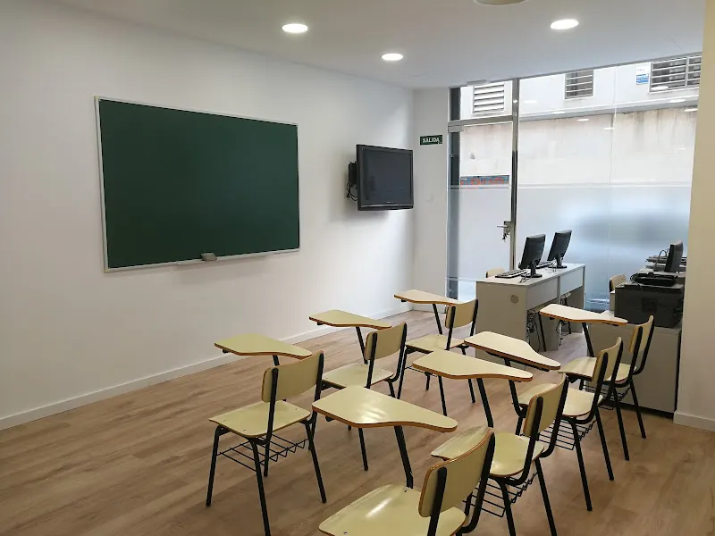 Centro de estudios Neo - Escuela comunitaria en Barcelona - foto 2