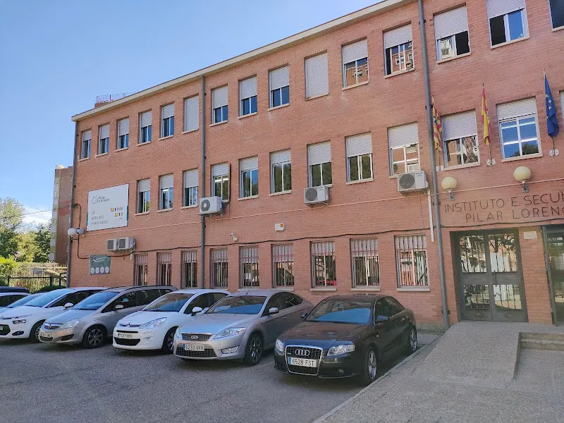 IES Pilar Lorengar - Instituto de secundaria en Zaragoza - foto 2