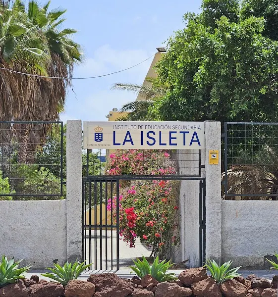 IES La Isleta - Instituto de secundaria en Palmas de Gran Canaria (Las) - foto 2