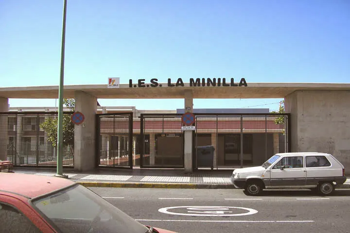 IES La Minilla - Instituto de secundaria en Palmas de Gran Canaria (Las) - foto 3