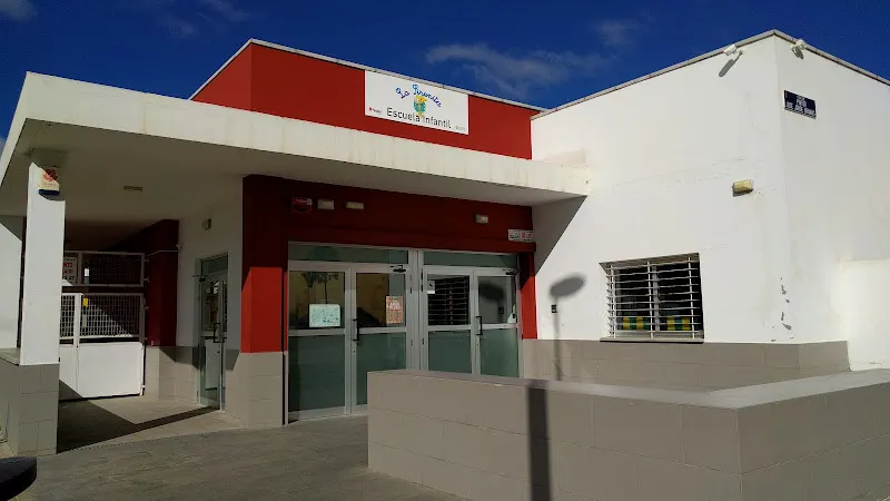 Escuela Municipal De Educación Infantil Pinocho - Colegio público en Palmas de Gran Canaria (Las) - foto 2