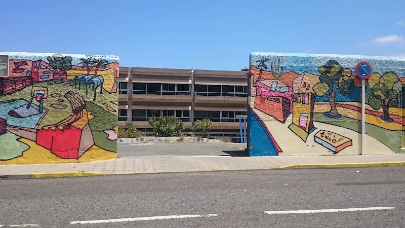 IES Cairasco de Figueroa - Instituto de secundaria en Palmas de Gran Canaria (Las) - foto 2