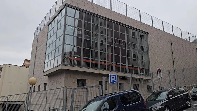 Colegio Público Zurbaranbarri - Colegio público en Bilbao - foto 2