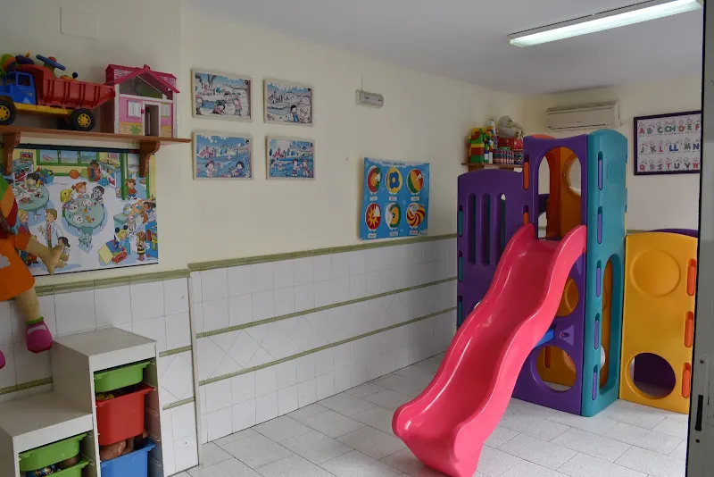Escuela De Educación Infantil El Patito Colorin - Córdoba