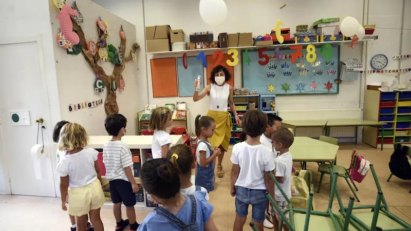 Escuela de Educación Infantil Margaritas - Colegio público en Córdoba - foto 3