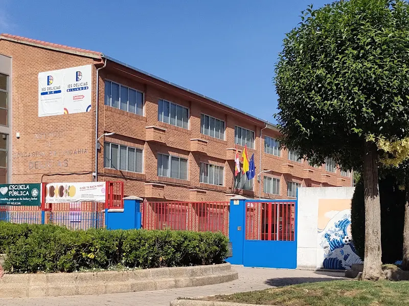 IES Delicias - Instituto de secundaria en Valladolid - foto 2