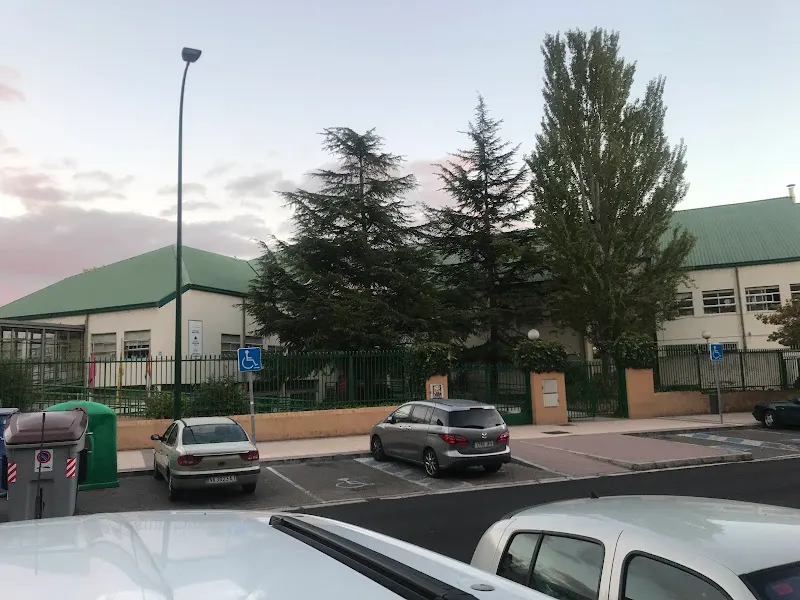 CEIP María de Molina - Colegio público en Valladolid - foto 2