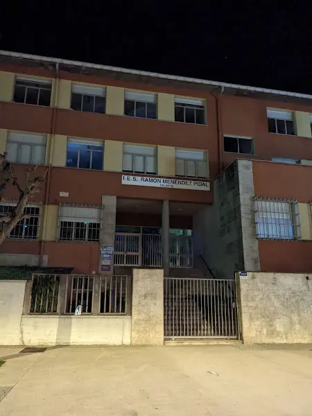 IES (Instituto de Educación Secundaria) Ramón Menéndez Pidal