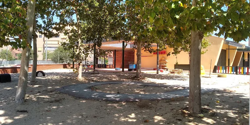 Escuela de Educación Infantil El Bonsai - Fuenlabrada