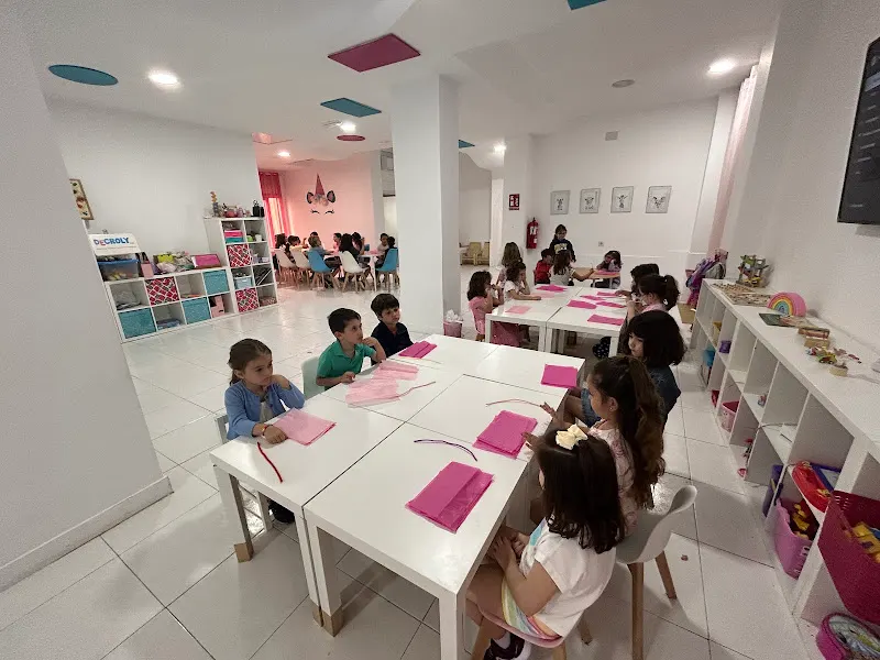 Decroly kids Almería, centro académico y de entrenamiento - Almería