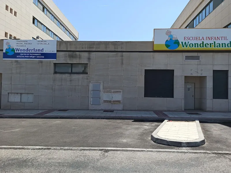 Centro Privado De Educación Infantil Wonderland (El País De Las Maravillas) - Getafe