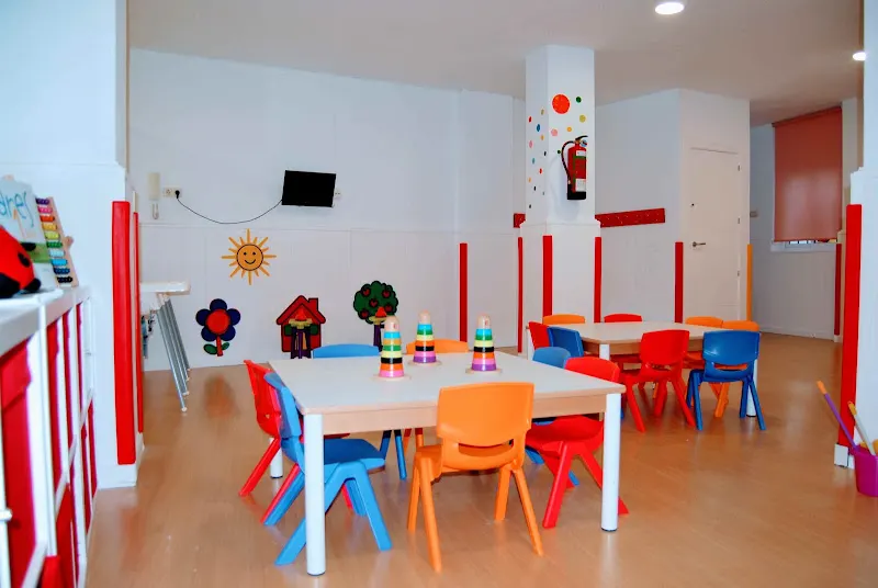 Centro de Educación Infantil Heidi - Guardería en Jaén - foto 3