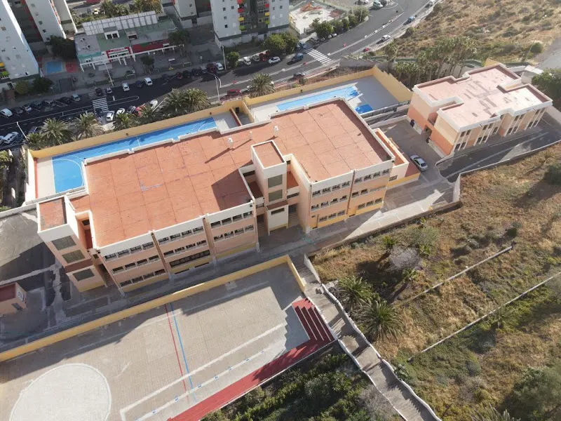 Colegio Público Poeta Montiano Placeres