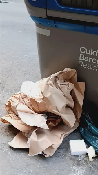 La vergüenza de Barcelona - Centro educativo en Barcelona - foto 2