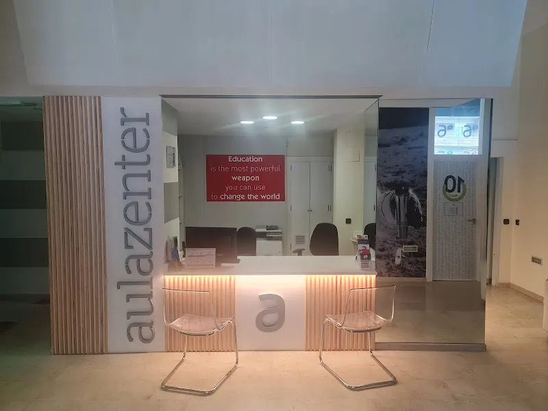 AULAZENTER Academia de Inglés y Refuerzo Educativo