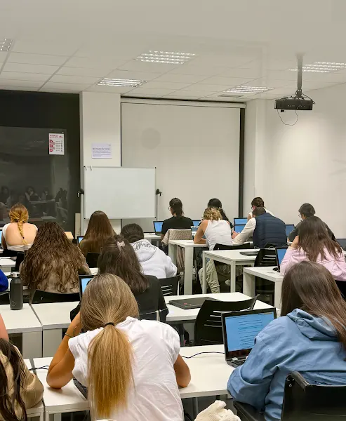 Bilbao Formación - Centro educativo en Bilbao - foto 2