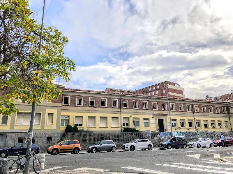 EPA PAULO FREIRE Ariznavarra - Centro educativo en Vitoria-Gasteiz - foto 2
