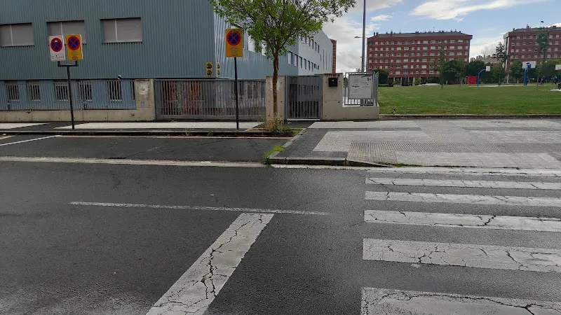 Instituto - Centro educativo en Vitoria-Gasteiz - foto 2
