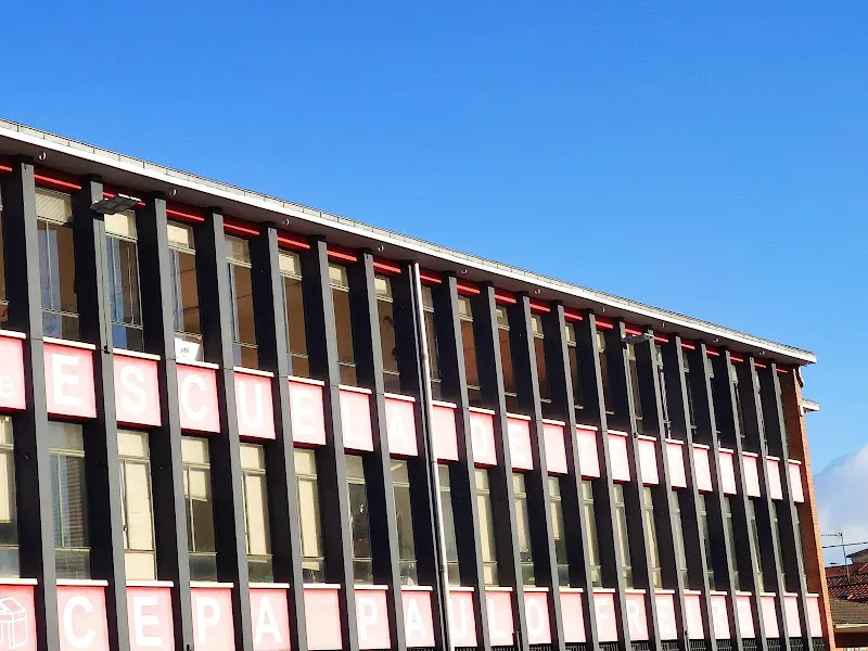 EPA PAULO FREIRE Adurza - Centro educativo en Vitoria-Gasteiz - foto 2