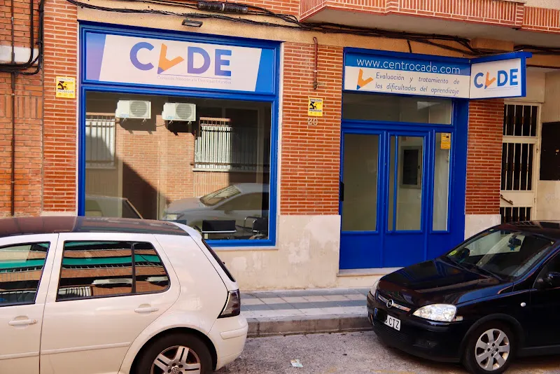 CET Getafe (dentro del centro de especialidades del ambulatorio de los Ángeles) - Centro educativo en Getafe - foto 2