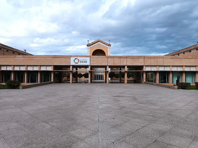 Aulario CRIE (Centro Riojano de Innovación Educativa) - Centro educativo en Logroño - foto 2