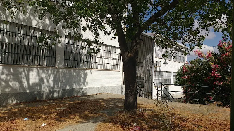 IES La Ría - Instituto de secundaria en Huelva - foto 2