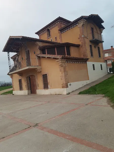 ies torre vicens - Centro educativo en Lleida - foto 2