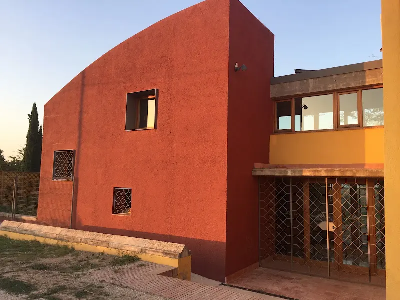 Can Po Vell - Despatx Hortes de Santa Eugenia - Centro educativo en Girona - foto 2