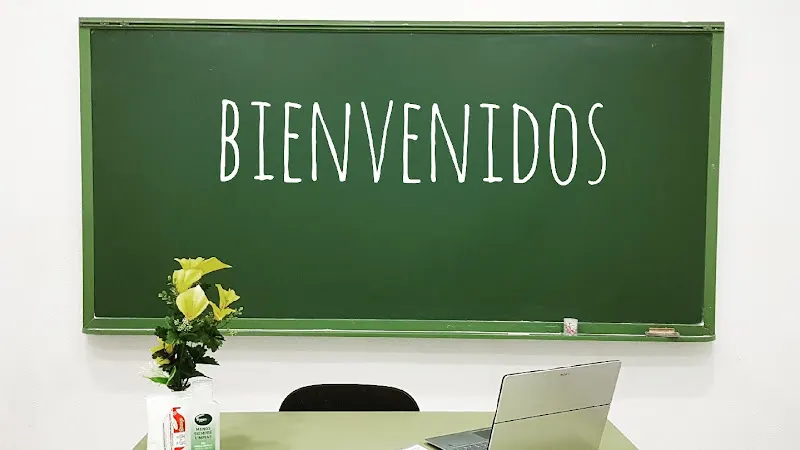 A & T CENTRO DE OPOSICIONES Y REFUERZO EDUCATIVO - Lorca