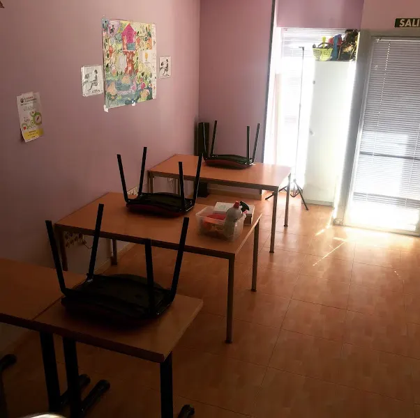 Academia Avanzamás