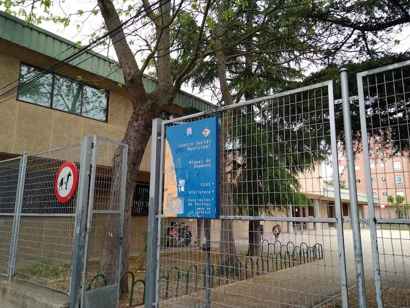 Escuela Infantil Miguel De Unamuno - Colegio público en Palencia - foto 2