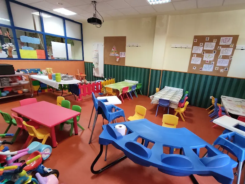 Centro infancia y adolescencia San Marco - Centro educativo en Palencia - foto 3