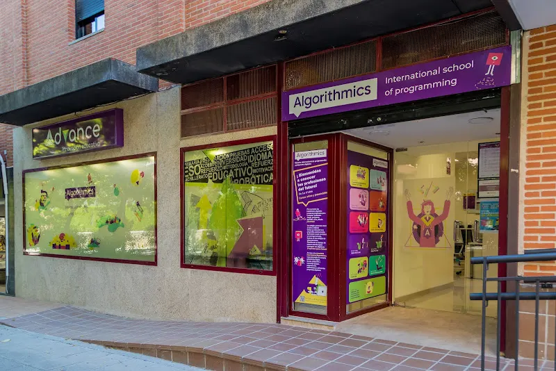 Academia de Ciencias Heisenberg - Centro educativo en Toledo - foto 2