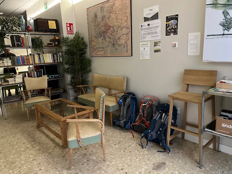 Academia Enot - Centro educativo en Pontevedra - foto 2