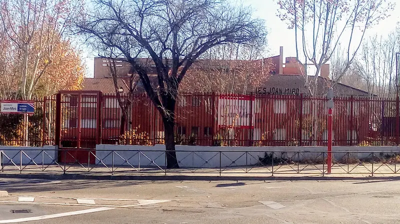 School - Instituto de secundaria en San Sebastián de los Reyes - foto 2