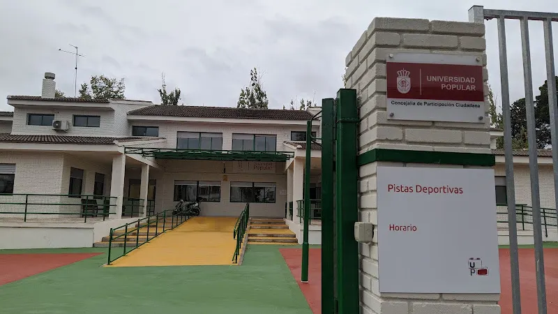 Universidad popular - Centro educativo en Ciudad Real - foto 2