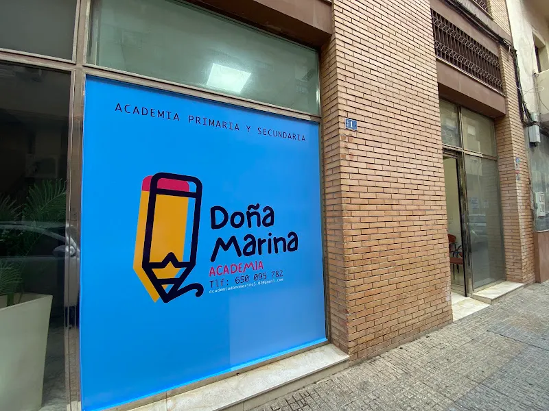 Academia Doña Marina - Melilla